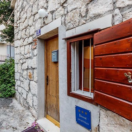Apartment Dalmatian Cottage Split Exterior photo